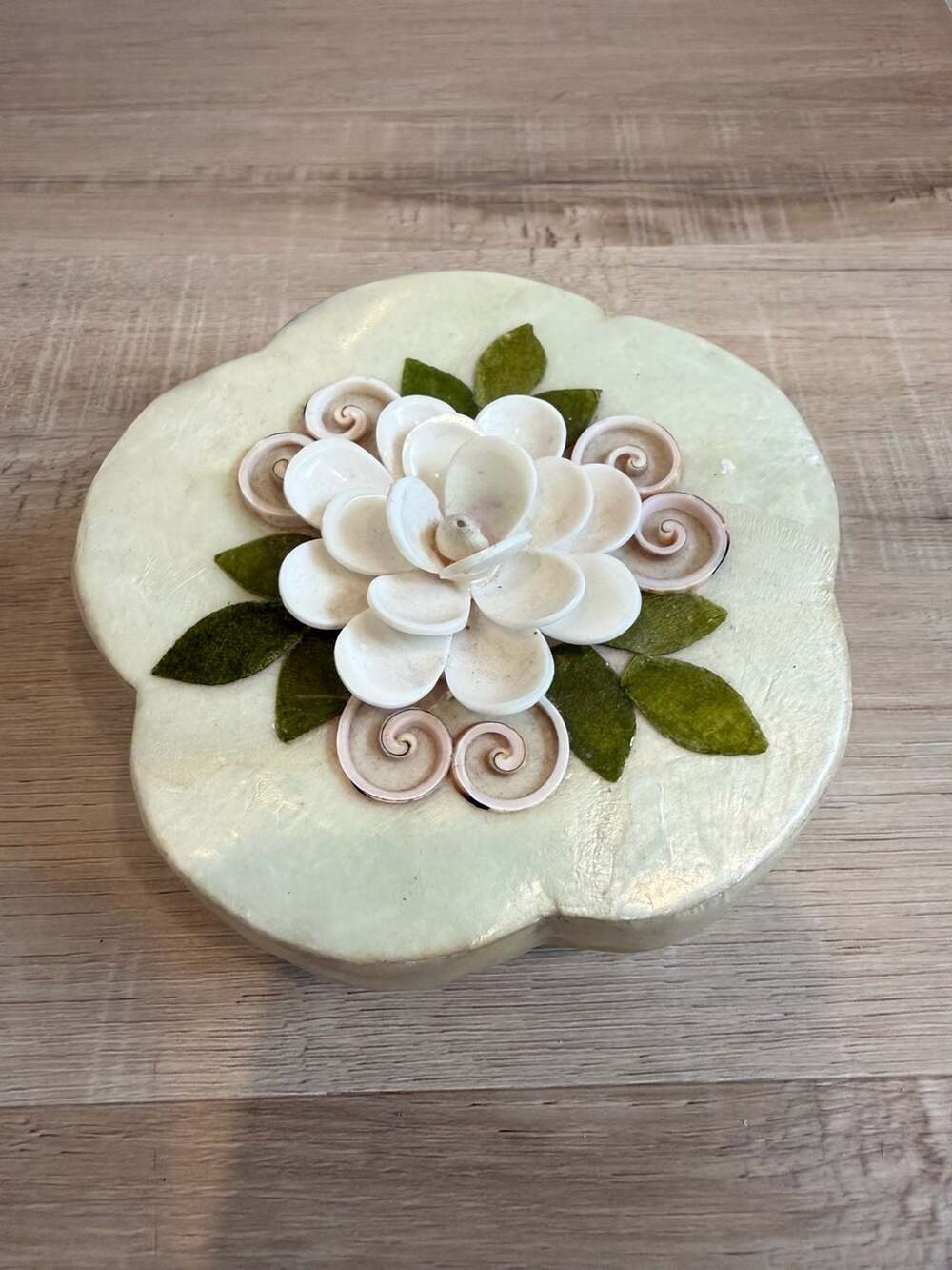 Vintage Capiz Seashell Flower Shaped Jewelry & Trinket Box With Floral Design